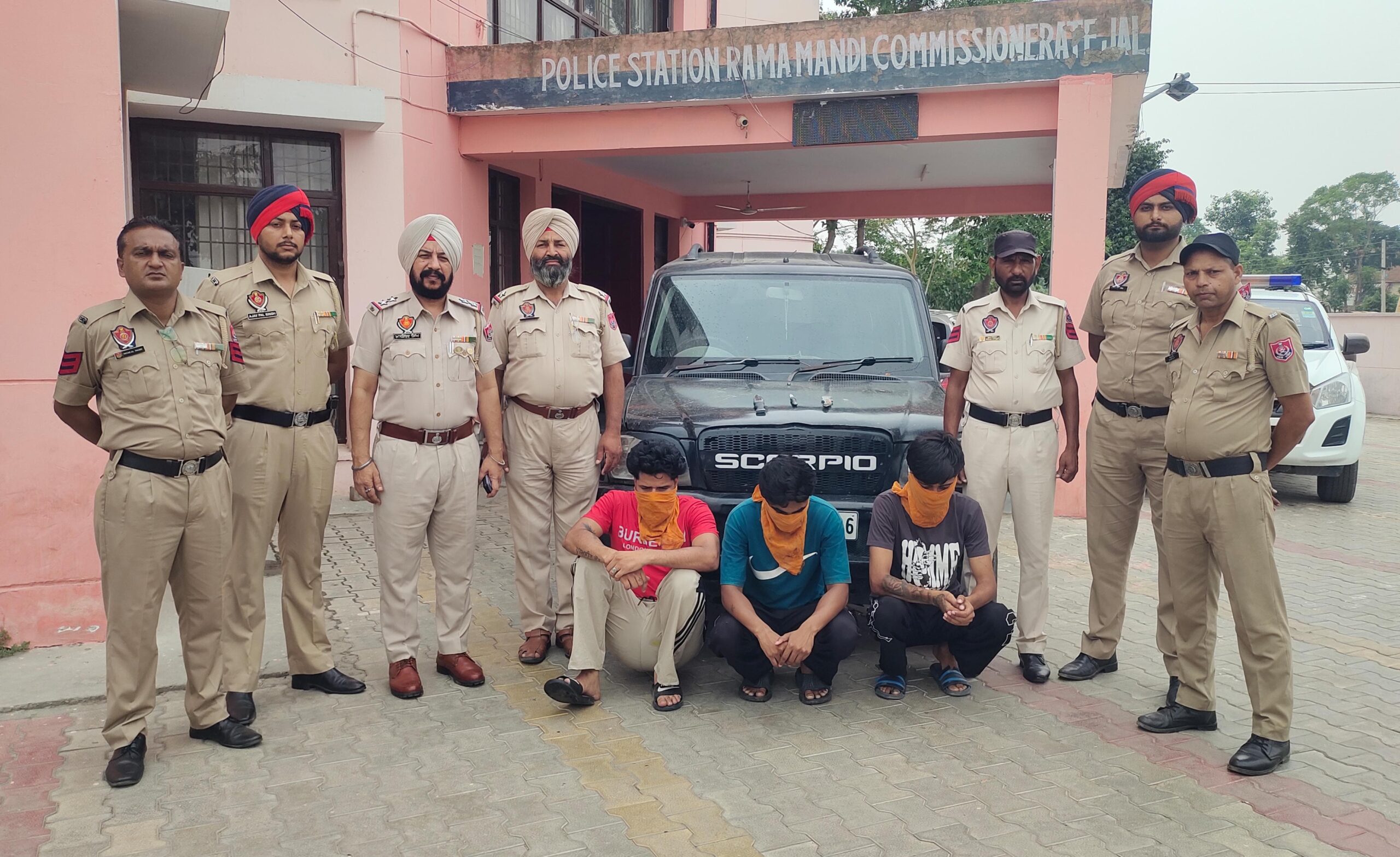 ਕਮਿਸ਼ਨਰੇਟ ਪੁਲਿਸ ਜਲੰਧਰ ਨੇ ਸੁੱਚੀ ਪਿੰਡ ਕਤਲ ਕੇਸ ਸੁਲਝਾਇਆ: ਚਾਰ ਦੋਸ਼ੀਆਂ ਨੂੰ ਗ੍ਰਿਫ਼ਤਾਰ ਕੀਤਾ