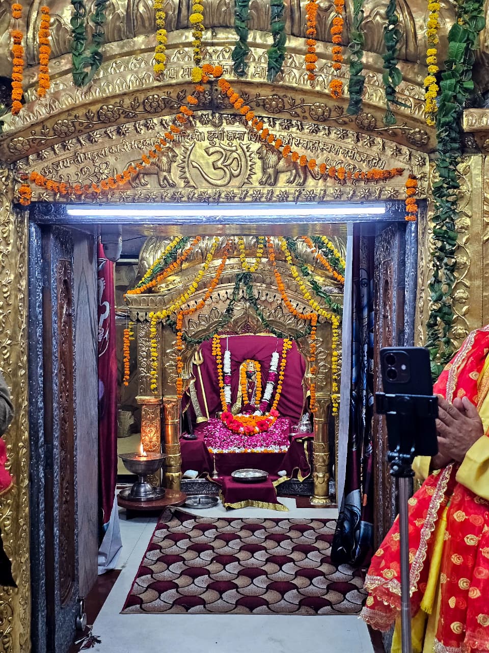 राधे राधे जपो चले आयेगे बिहारी- अश्विनी मिंटा,   मां त्रिपुमालनी मंदिर 51 पावन पीठों में एक पीठ – सनी दुआ