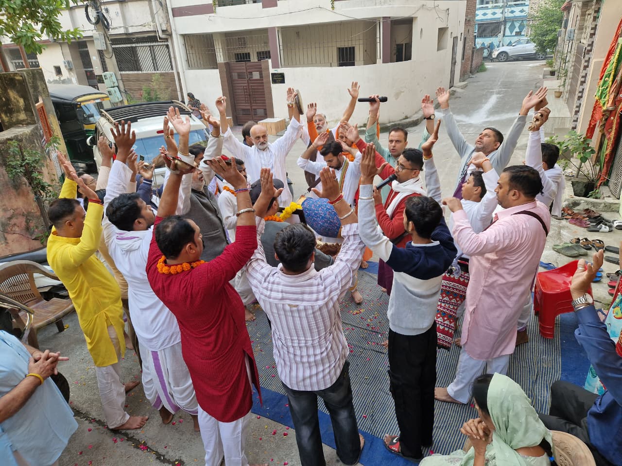 राधे, राधे, राधे, जय रमण, बिहारी के जयकारों से गदगद हुए भगत सिंह कॉलोनी निवासी