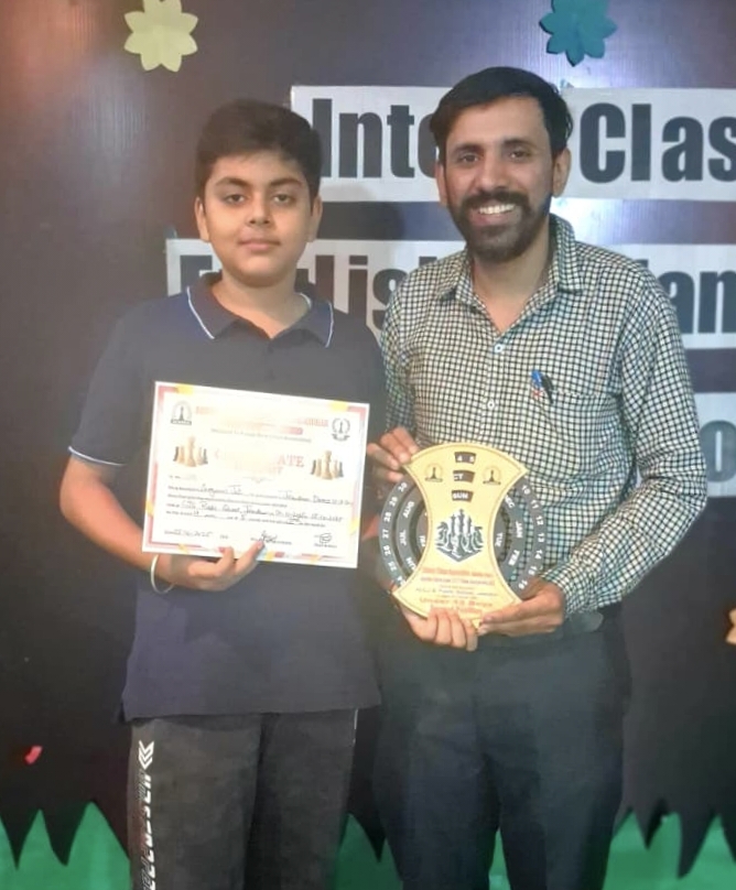 इनोसेंट हार्ट स्कूल के श्रेयांश जैन बने शतरंज चैंपियनशिप में रनर-अप