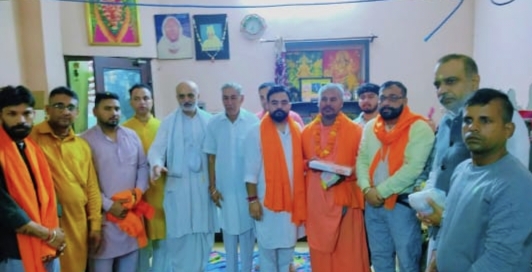 राधा कुंड वासियों कृपा करो  श्याम कुंड वासियों कृपा करो  बहुलाष्टमी पर रस्ता मोहल्ला में हुआ राधे-राधे नाम संकीर्तन- सनी दुआ